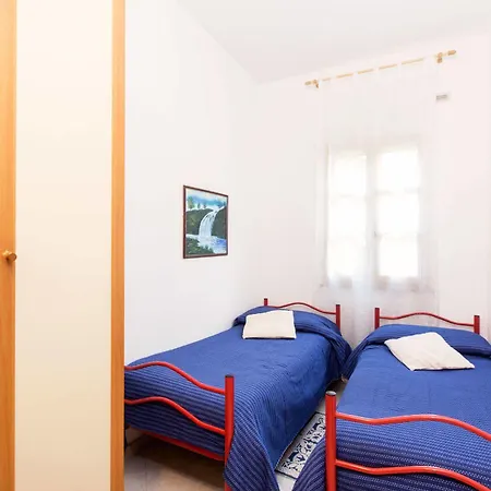 Residenza Aiosardegna Mare E Montagna Hotel *
